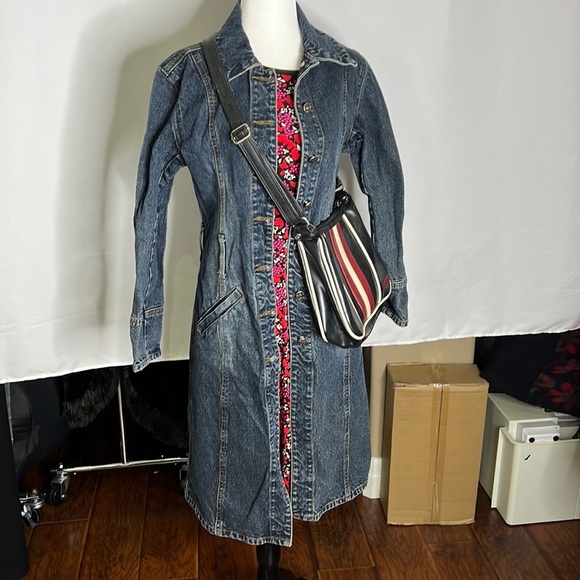 Michael Kors Woodland Red Leaf-Print Matte-Jersey Flounce Dress - Picture 3 of 10